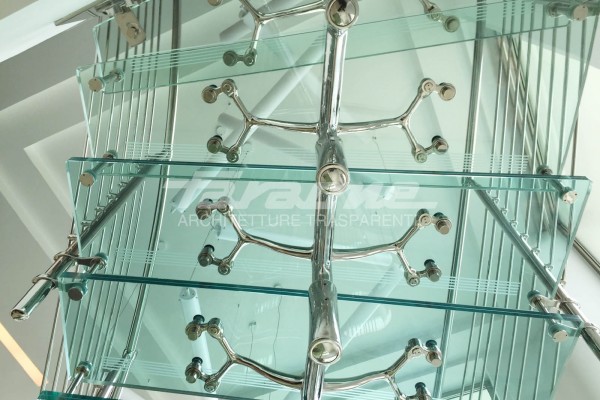 Escaleras cristal vidrio acero
